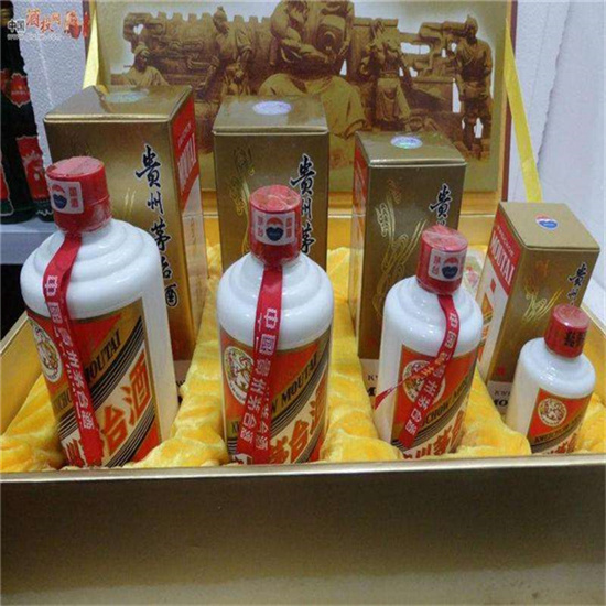 七星青岛即墨30年茅台酒回收多少钱哪里回收(附近上门回收茅台酒）?